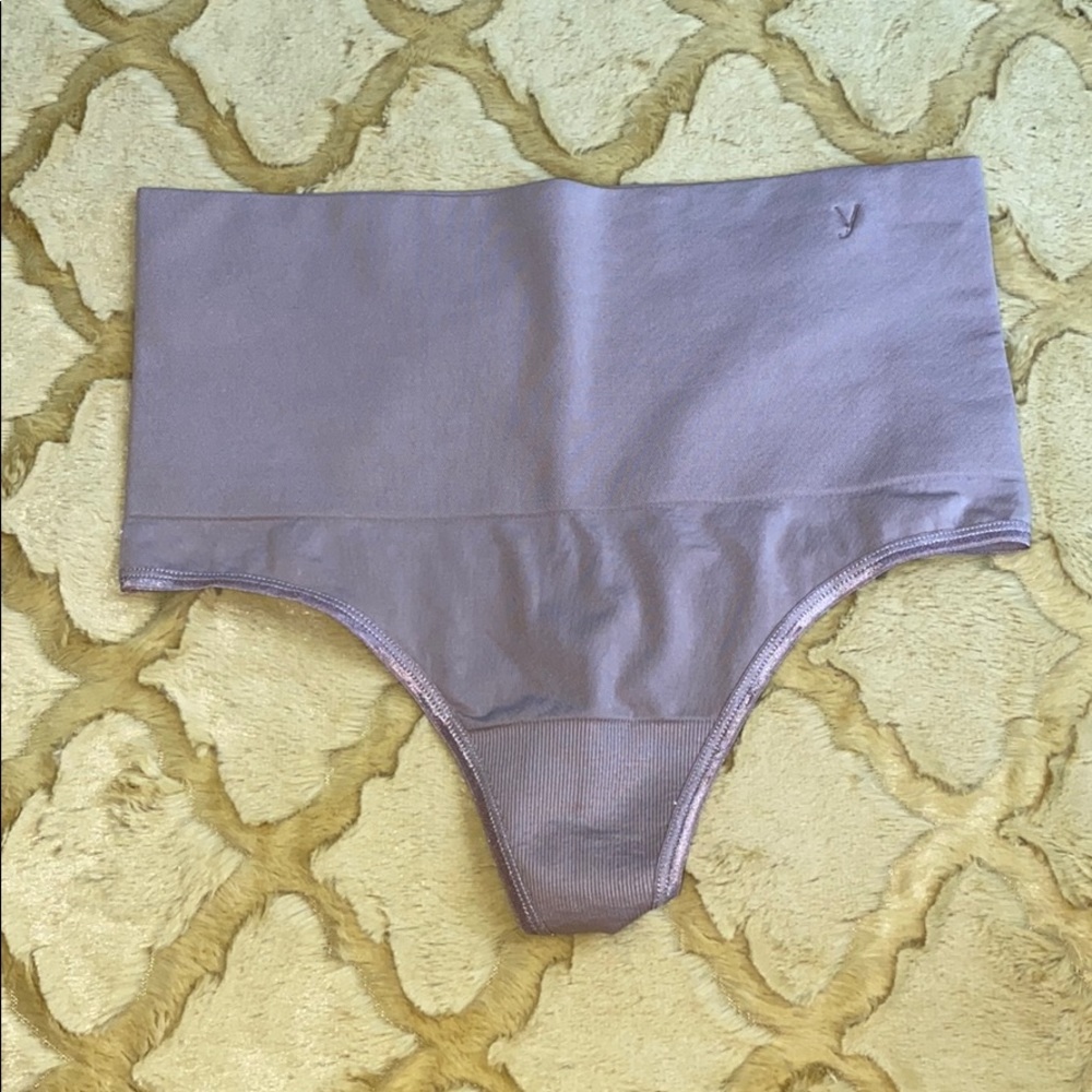 Yummie thong